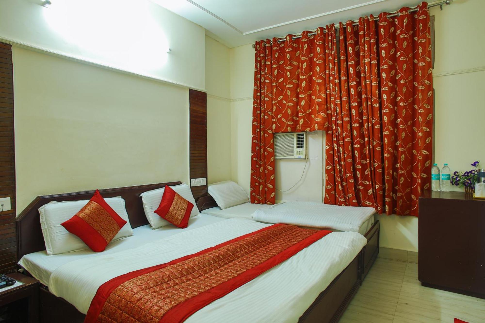 Hotel Raghunath Jammu Dış mekan fotoğraf